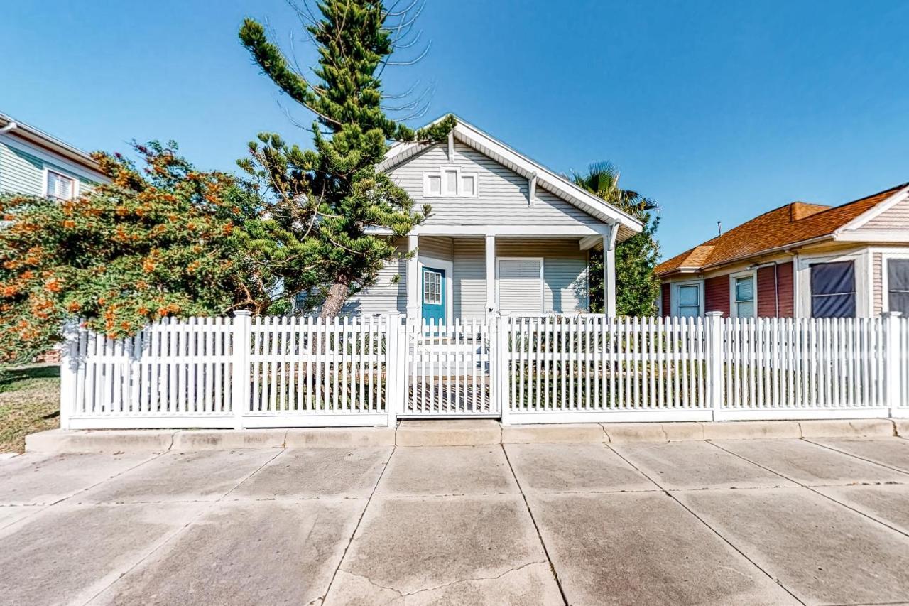 Castaway Cottage Galveston Exterior foto
